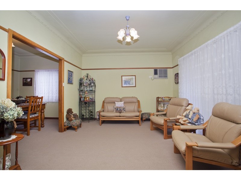 38 Lambeth Street, Panania NSW 2213