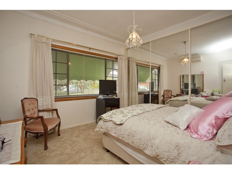 8 Ellesmere Street, Panania NSW 2213