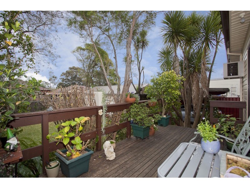 8 Ellesmere Street, Panania NSW 2213