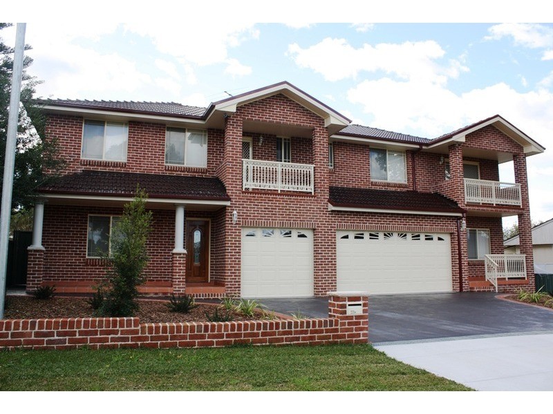 21 Blair  Avenue, East Hills NSW 2213