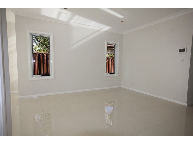 12 Sandakan Road, Revesby Heights NSW 2212
