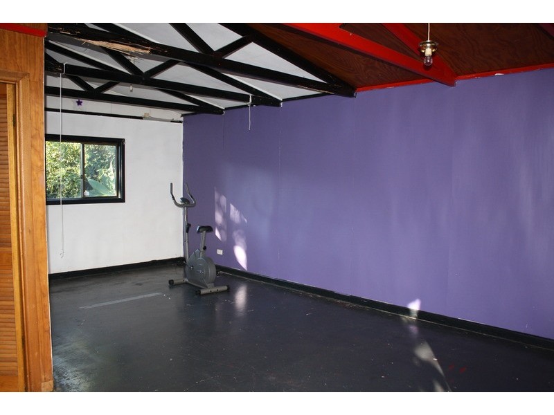 807 Henry Lawson Drive, Picnic Point NSW 2213