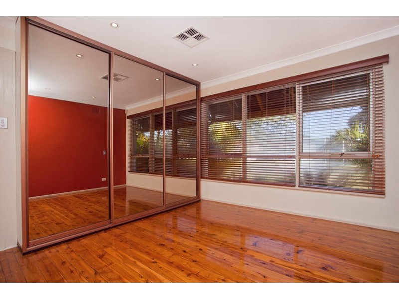 28 Somme Crescent, Milperra NSW 2214