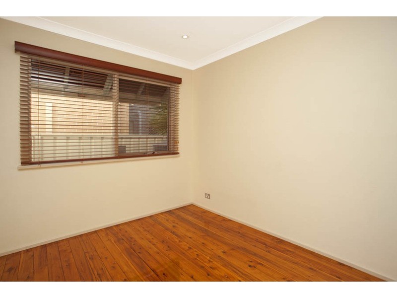 28 Somme Crescent, Milperra NSW 2214