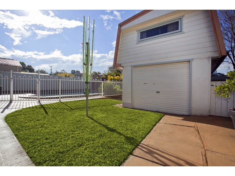 28 Somme Crescent, Milperra NSW 2214