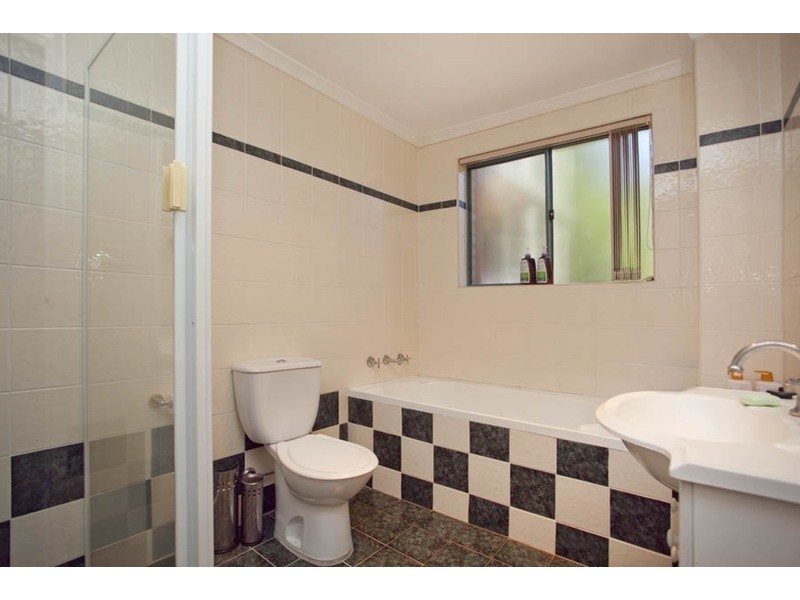 3/40 Chertsey Avenue, Bankstown NSW 2200