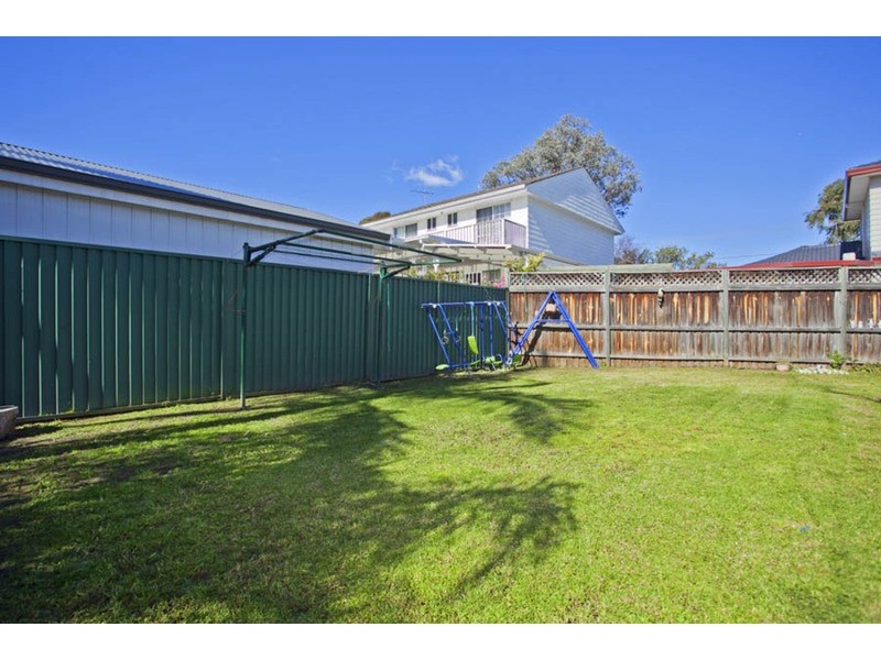 8 Greenway Parade, Revesby NSW 2212