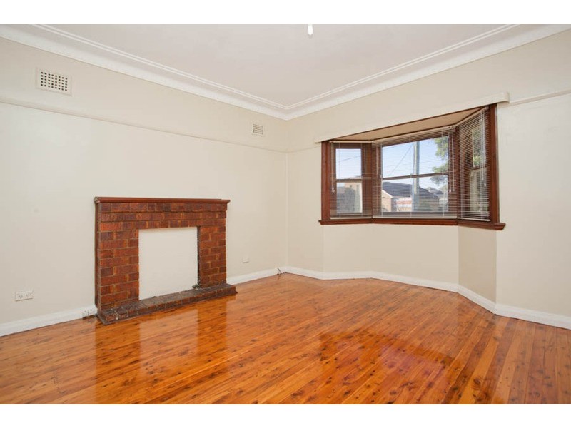 2 Sphinx Avenue, Padstow NSW 2211