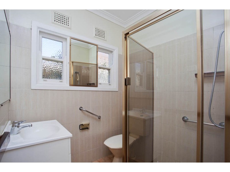 2 Sphinx Avenue, Padstow NSW 2211