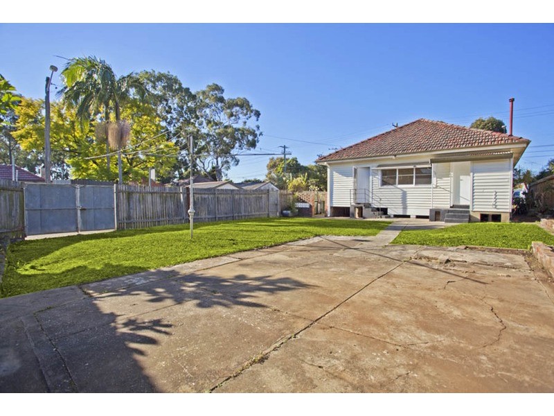 2 Sphinx Avenue, Padstow NSW 2211