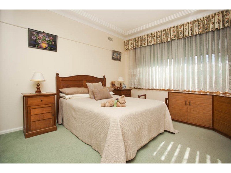 32 Alliance Avenue, Revesby NSW 2212