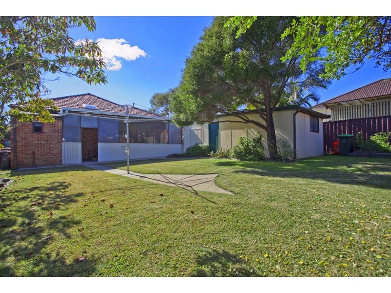 32 Alliance Avenue, Revesby NSW 2212