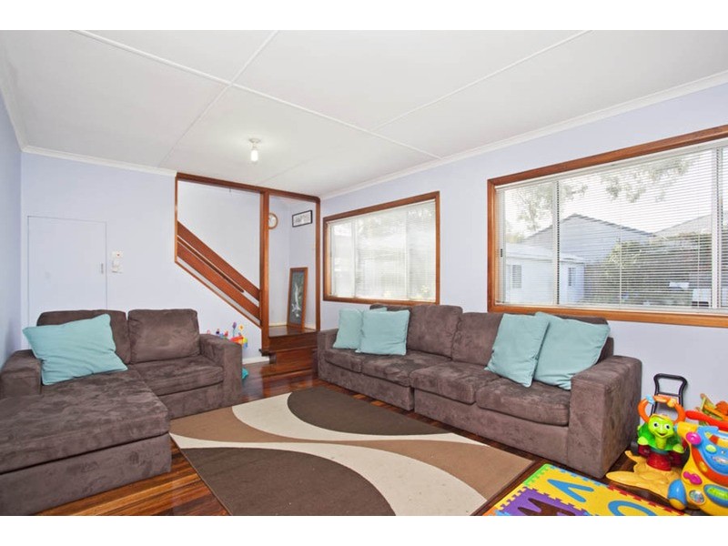 17 Hazelglen Avenue, Panania NSW 2213