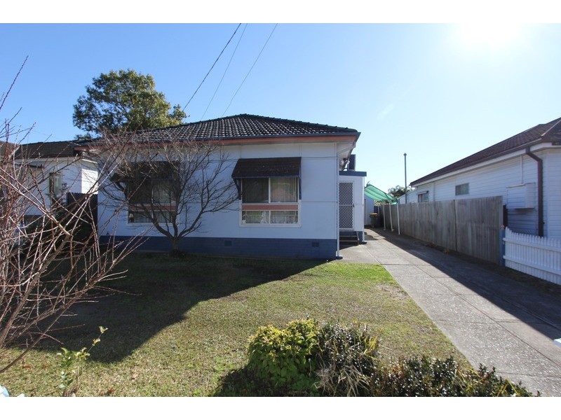 30 Rowland Street, Revesby NSW 2212