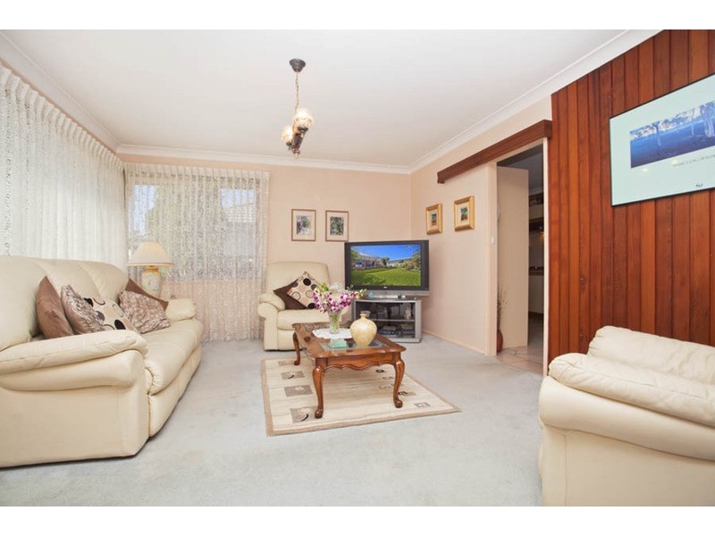 9 Whittle Avenue, Milperra NSW 2214