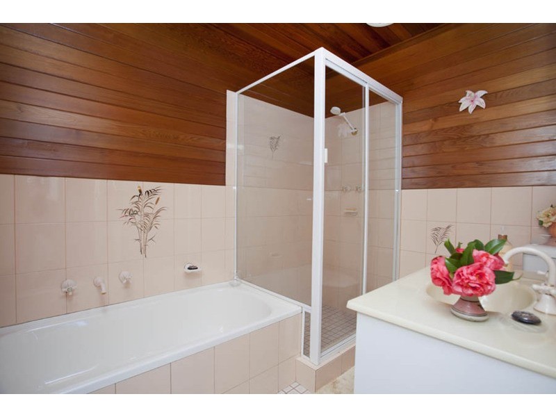 9 Whittle Avenue, Milperra NSW 2214