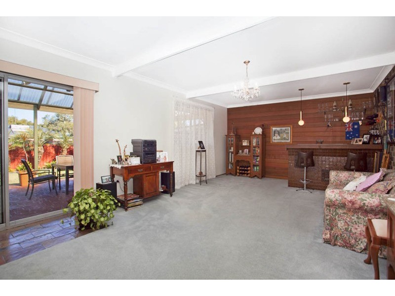 9 Whittle Avenue, Milperra NSW 2214