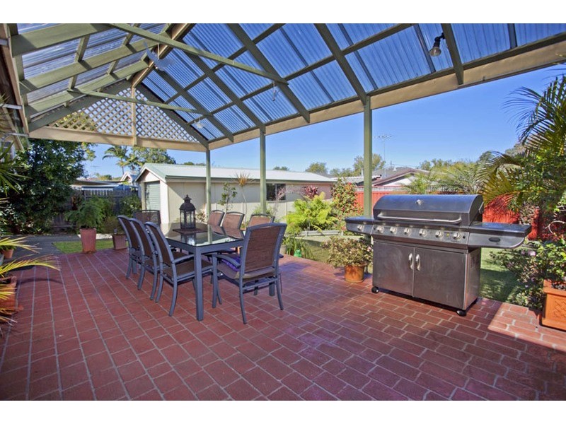 9 Whittle Avenue, Milperra NSW 2214