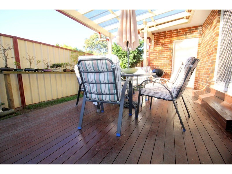 2/99 Queen Street, Revesby NSW 2212