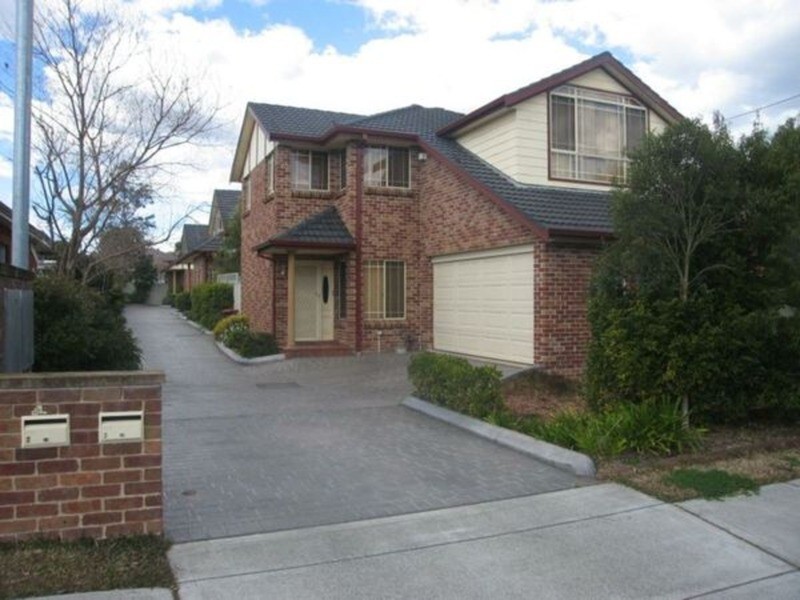 2/97 Ely Street, Revesby NSW 2212