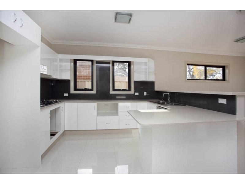 7 Park  Road, East Hills NSW 2213