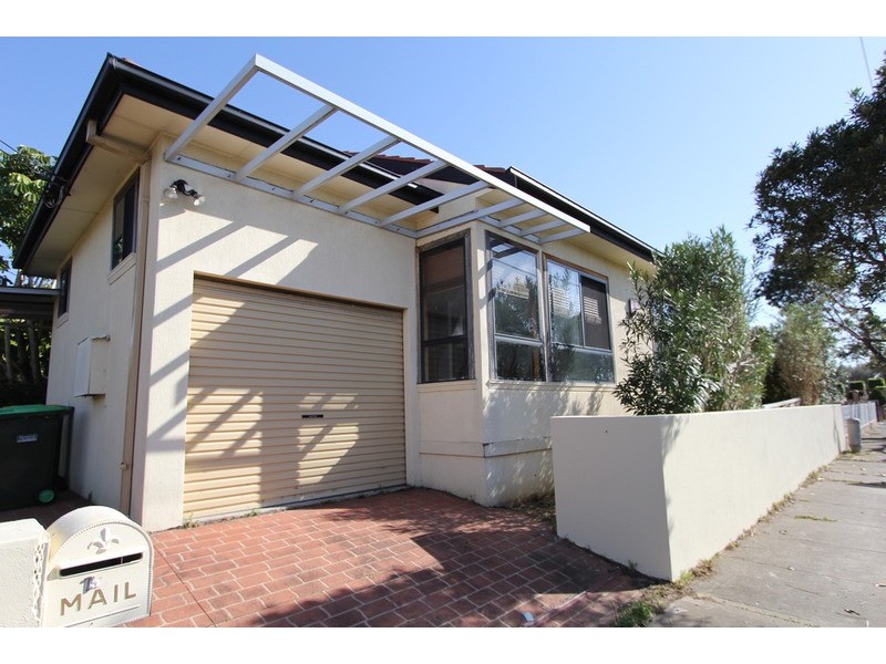 75 Juno Parade, Greenacre NSW 2190