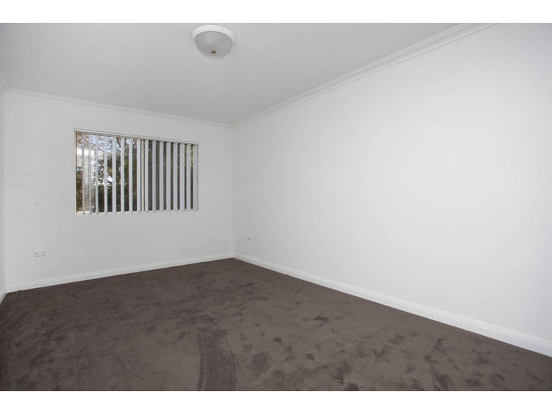 80 Kennedy  Street, Picnic Point NSW 2213