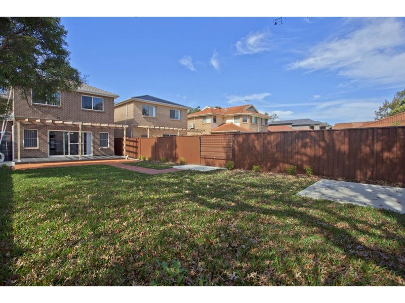 80 Kennedy  Street, Picnic Point NSW 2213