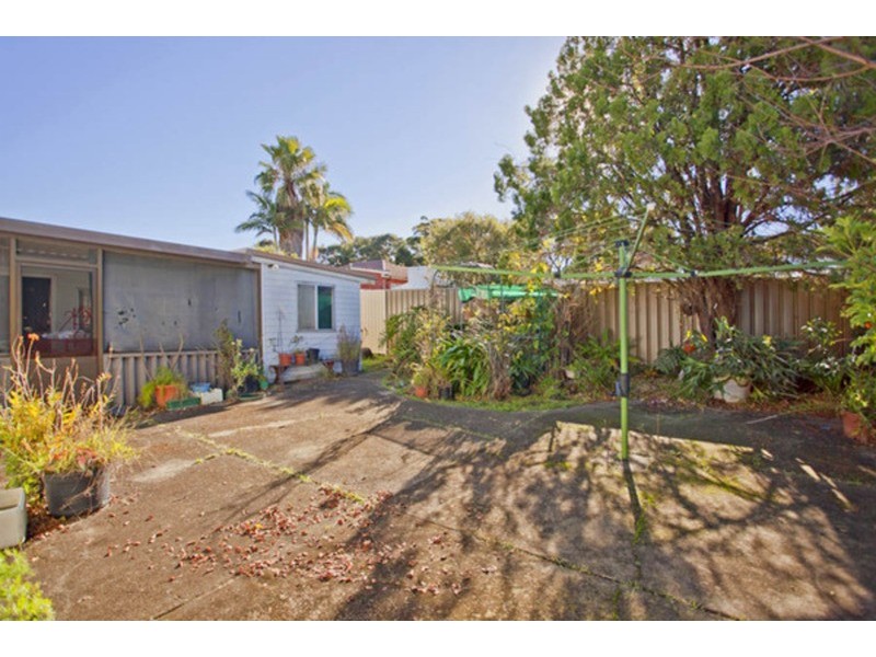 8 Stiles Avenue, Padstow NSW 2211