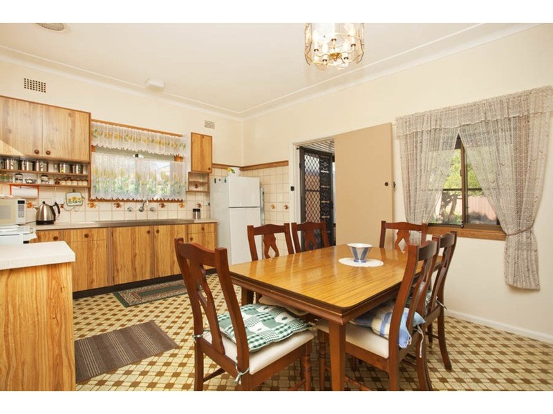 32 Alliance Avenue, Revesby NSW 2212