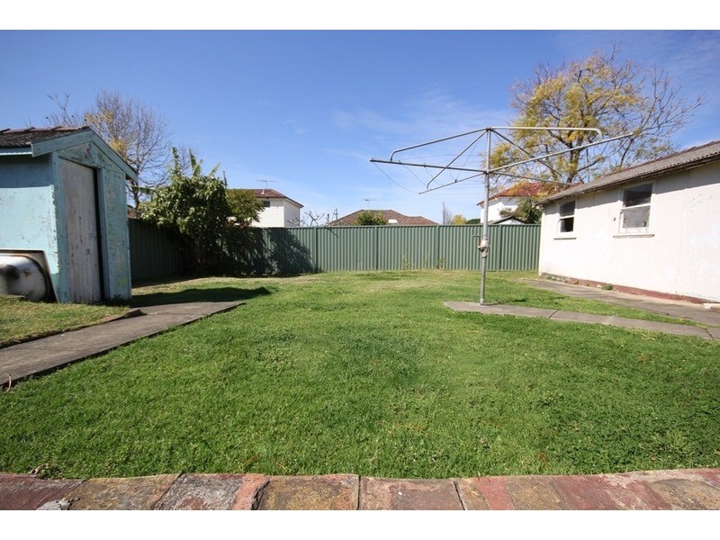 13 Nichols Avenue, Revesby NSW 2212