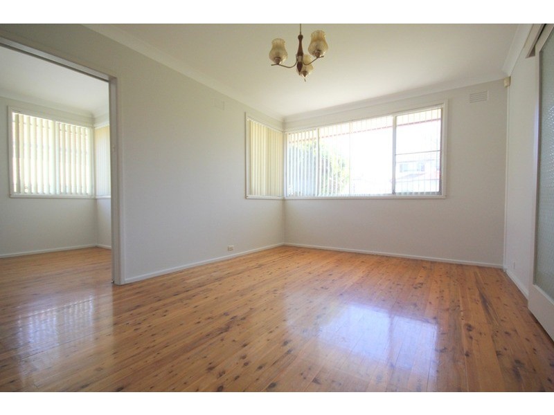 13 Nichols Avenue, Revesby NSW 2212