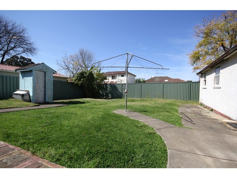 13 Nichols Avenue, Revesby NSW 2212