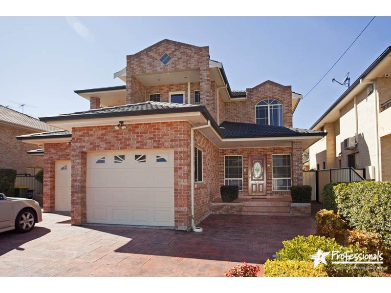 27A Carew Street, Padstow NSW 2211