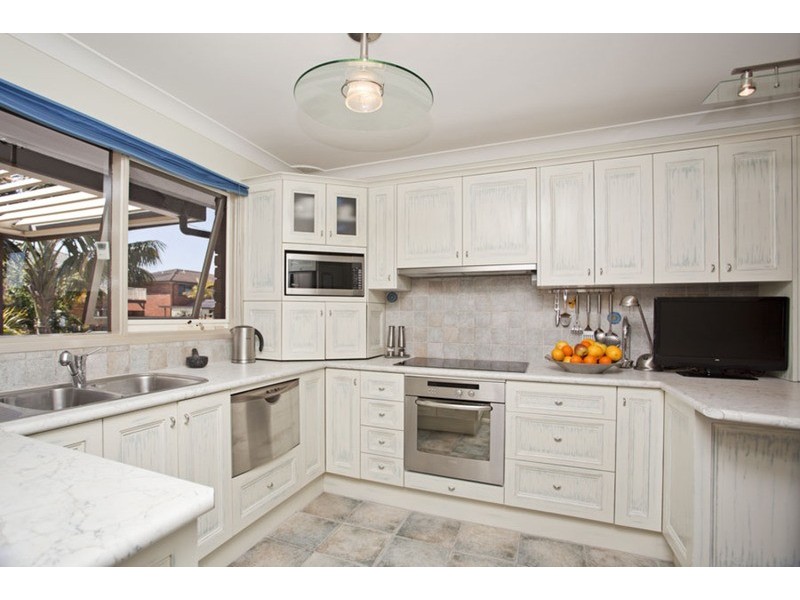 2 Weenamana Place, Padstow NSW 2211