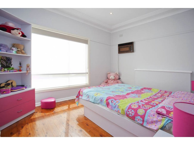 153 Weston Street, Panania NSW 2213