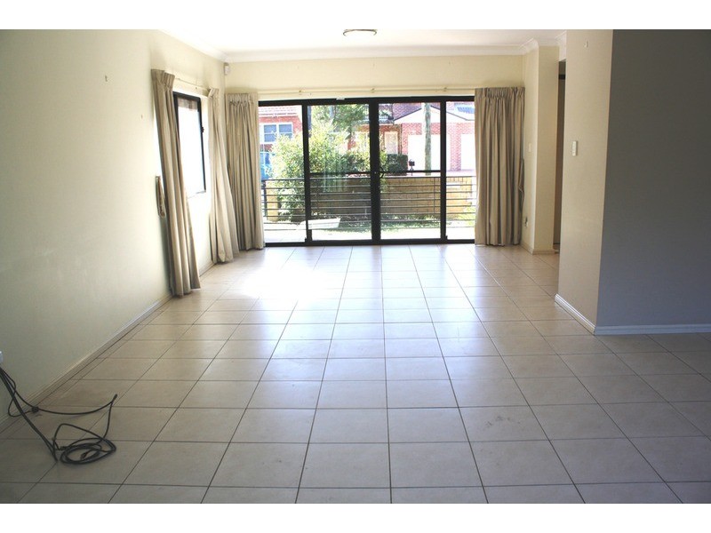 2A Snowsill Avenue, Padstow NSW 2211