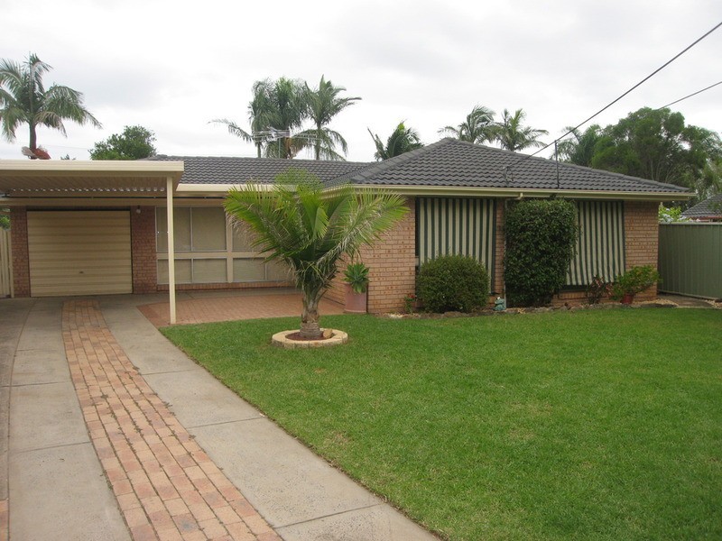 6 Peeler Place, Milperra NSW 2214