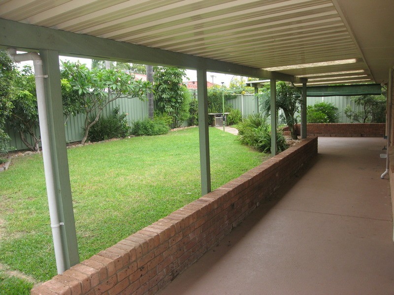 6 Peeler Place, Milperra NSW 2214