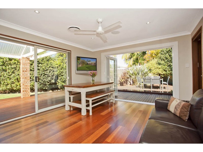 34 Eileen  Street, Picnic Point NSW 2213