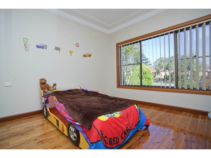 9 Chamberlain  Road, Padstow NSW 2211