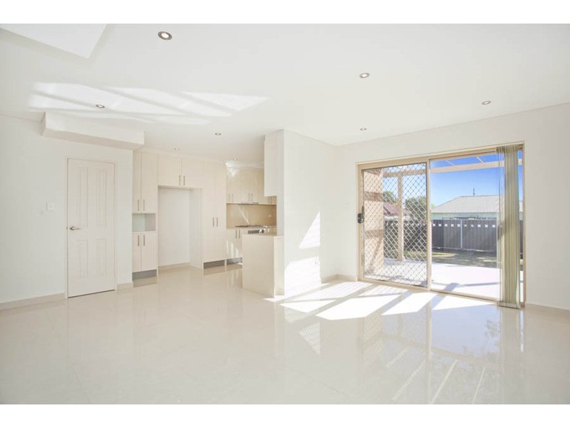 4a Truscott Avenue, Panania NSW 2213