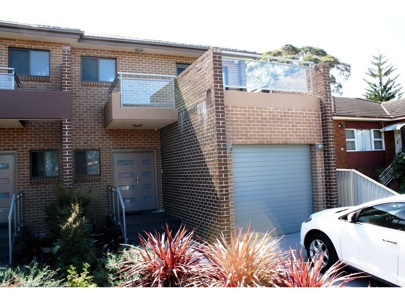 12 Mackinnon Avenue, Padstow NSW 2211