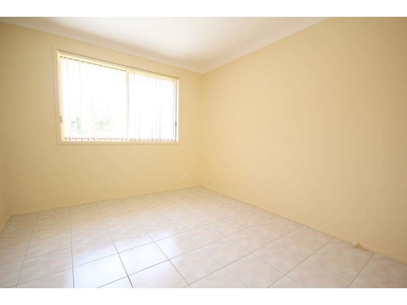 25 Hodgkinson Crescent, Panania NSW 2213