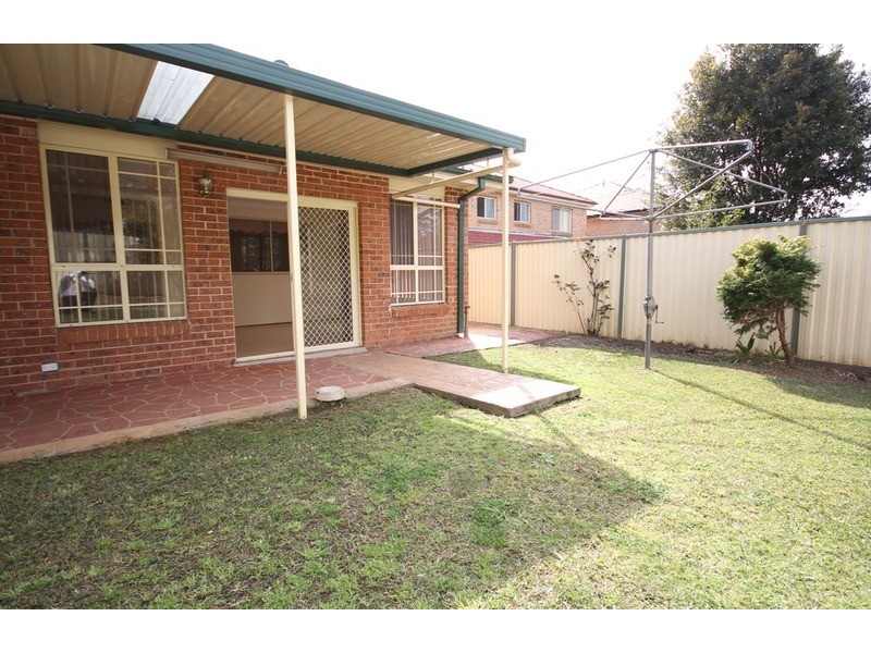 25 Hodgkinson Crescent, Panania NSW 2213
