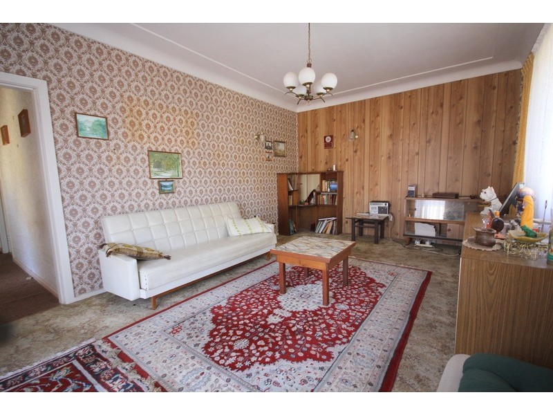 104 Ramsay Road, Picnic Point NSW 2213