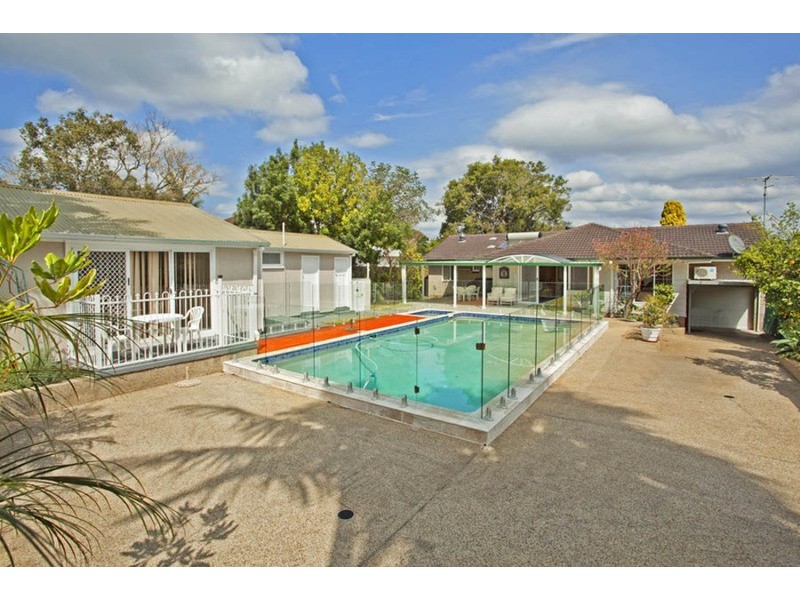 14 Burbank Avenue, East Hills NSW 2213