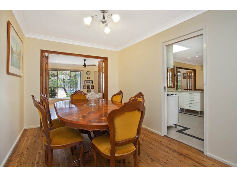 14 Burbank Avenue, East Hills NSW 2213