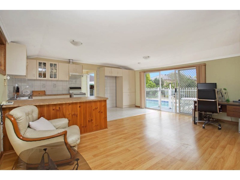 14 Burbank Avenue, East Hills NSW 2213