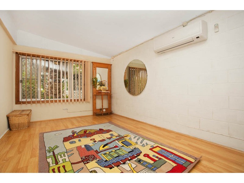 14 Burbank Avenue, East Hills NSW 2213